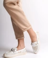 LIZY Bağcıksız Ortopedik Rahat Taban Çiçek Desenli Babet Ayakkabı KT Beyaz