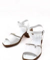 Shoecide Kadın Jakk Beyaz Ökçeli Hazır Ortopedi Taban Taşlı Terlik Sandalet