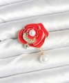 Shoecide Kırmızı Gül İncili Model Broş