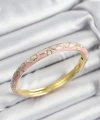 Shoecide Mineli Pirinç Pembe Çiçek Motifli Gold Renk Kadın Kelepçe
