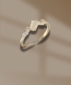 Shoecide Pirinç Gold Renk Zirkon Taşlı Oval Beyaz Mineli Kadın Yüzük