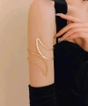 Shoecide Pirinç Soyut Alev Desenli Gold Renk Kadın Pazu Bileklik