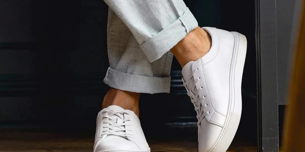 Erkek Sneakerlar: Moda ve Rahatlığın Birleşimi