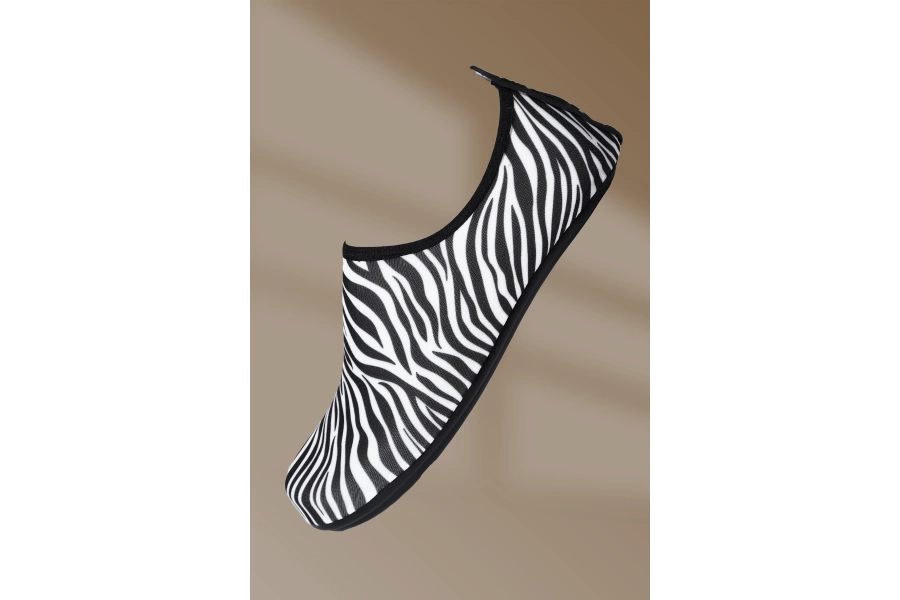 Kaydırmaz Kauçuk Taban Neoprene Zebra Desenli Deniz Ayakkabısı  (36-40), (8 Adet)