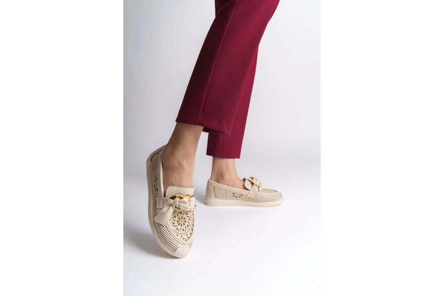 LYDIA Bağcıksız Ortopedik Rahat Taban Çiçek Desenli Babet Ayakkabı KT Krem