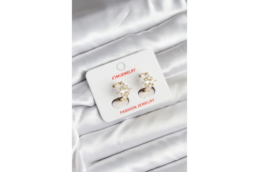 Shoecide 14k Gold Renk Kaplama Kutup Yıldız Zirkon Taşlı Cm Kadın Küpe