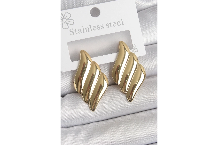 Shoecide 316 Çelik Gold Renk Dalga Model Kadın Küpe