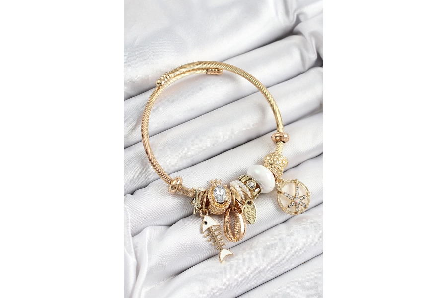 Shoecide 316l Çelik Beyaz Zirkon Taşlı Balık Deniz Kabuğu Ve Deniz Yıldızı Model Gold Renk Charm Bileklik