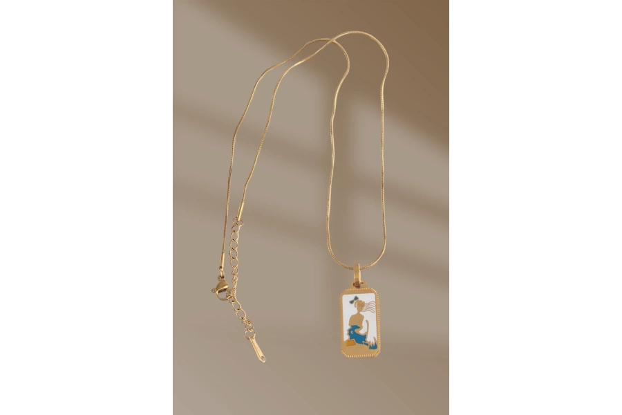 Shoecide 316l Çelik Gold Renk Beyaz Mineli Kız Figür Tarot Kolye