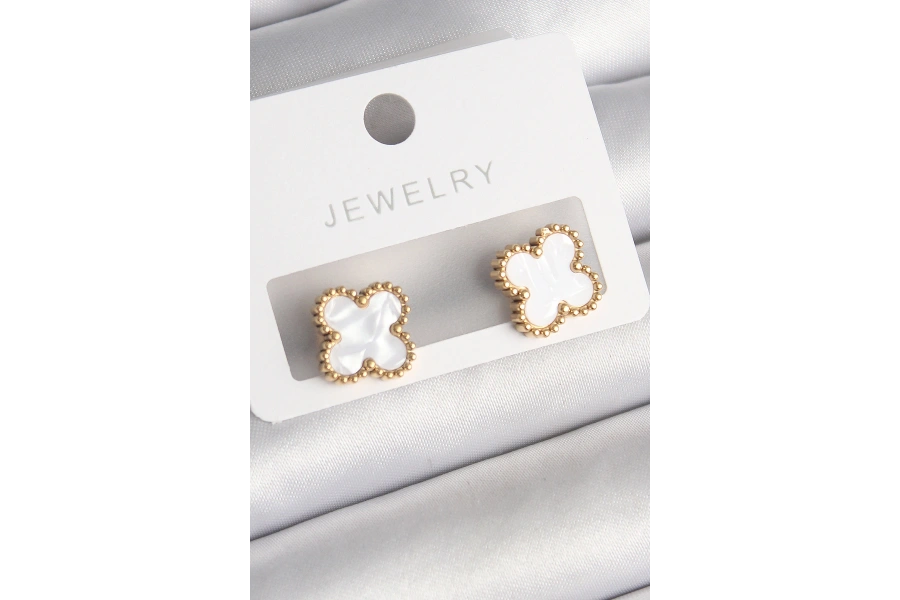 Shoecide 316l Çelik Gold Renk Beyaz Minelik Yonca Model Kadın Küpe