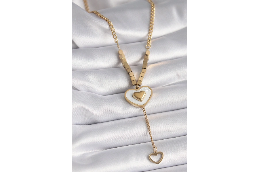 Shoecide 316l Çelik Gold Renk Beyaz Sedefli Kalp Model Sallantı Detay Kadın Kolye