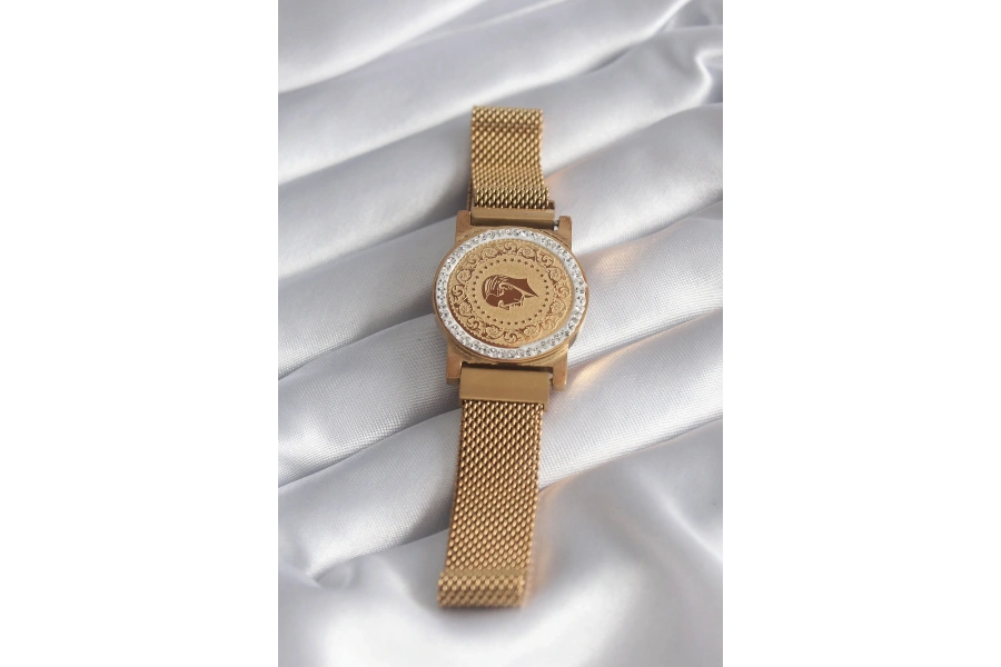 Shoecide 316l Çelik Gold Renk Mıknatıslı Hasır Zirkon Taşlı Çeyrek Altın Model Kadın Bileklik