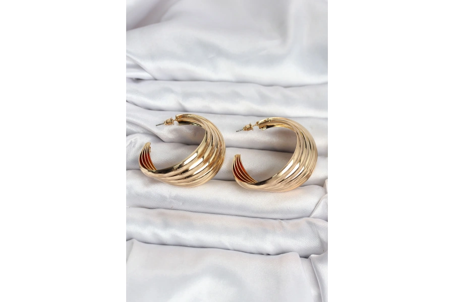 Shoecide 316l Çelik Gold Renk Yarım Halka Model Kadın Küpe