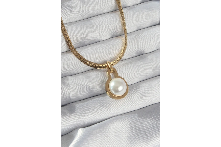 Shoecide 316l Çelik Gold Renk Yassı Zincir İnci Taşlı Kolye