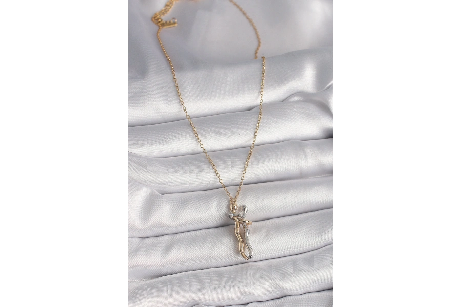 Shoecide 316l Çelik Gold Renk Zincir Renkli Sarılma Model Kadın Kolye