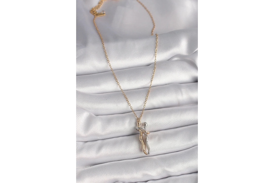 Shoecide 316l Çelik Gold Renk Zincir Renkli Sarılma Model Kadın Kolye