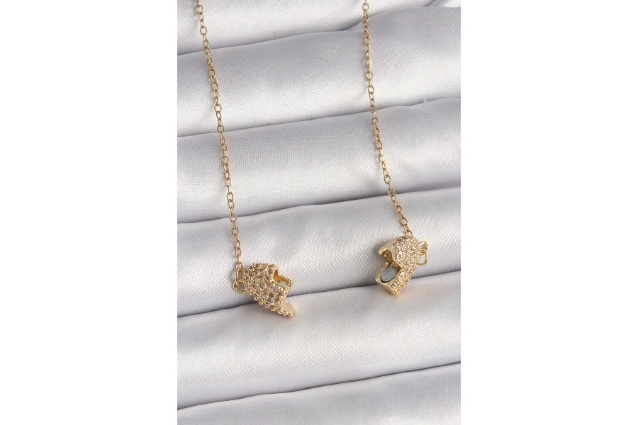 Shoecide 316l Çelik Gold Renk Zincir Zirkon Taşlı Mıknatıslı Kalp Model Kadın Kolye
