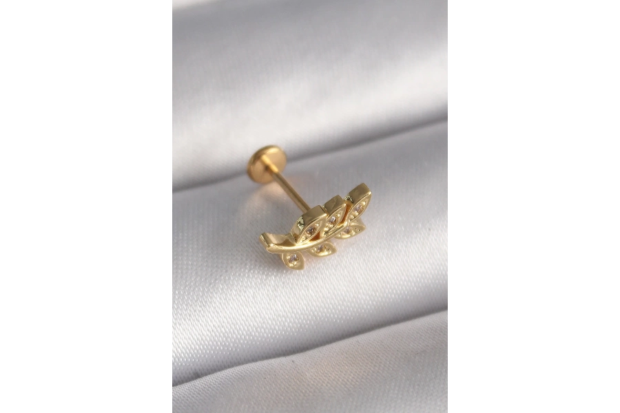 Shoecide 316l Çelik Gold Renk Zirkon Taş Detaylı Yaprak Model Tragus Piercing