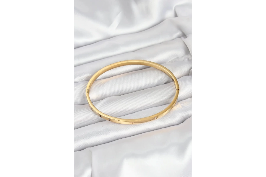 Shoecide 316l Çelik Gold Renk Zirkon Taşlı 65 Mm İnce Kadın Kelepçe Bileklik