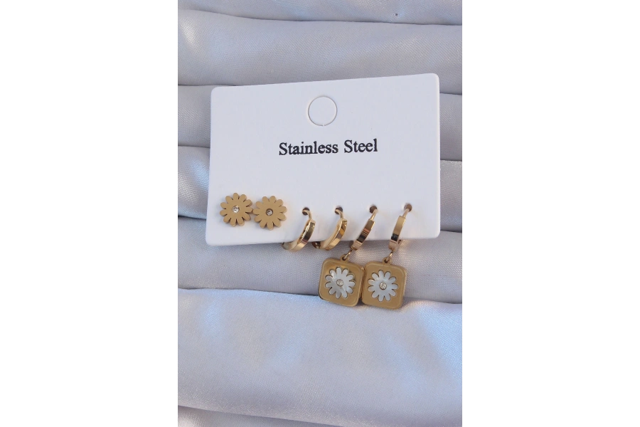 Shoecide 316l Çelik Gold Renk Zirkon Taşlı Sedefli Papatya Model Halka Küpe Seti