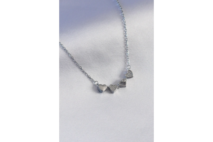 Shoecide 316l Çelik Gümüş Renk Açılır Zirkon Taşlı Yonca Model Kadın Kolye