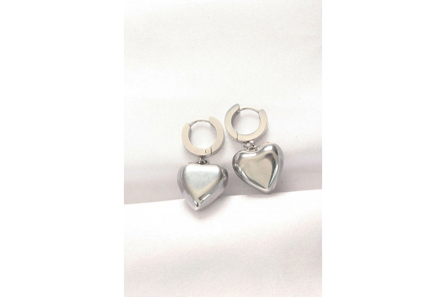 Shoecide 316l Çelik Gümüş Renk Bombeli Kalp Tasarımlı Küpe