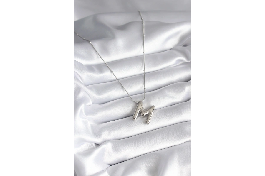 Shoecide 316l Çelik Gümüş Renk Bubble m Harf Model Kadın Kolye