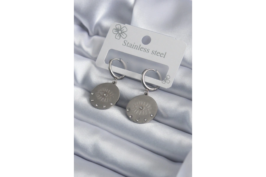 Shoecide 316l Çelik Gümüş Renk Göz İşleme Zirkon Taş Detay Kadın Küpe