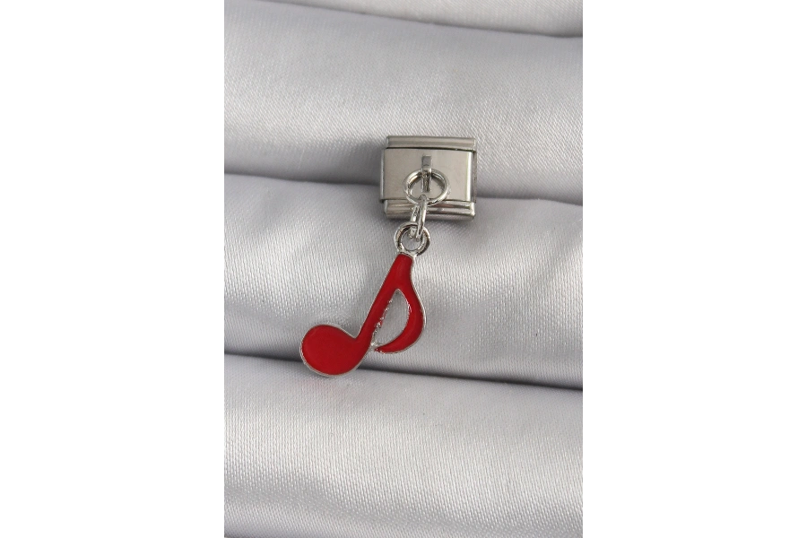 Shoecide 316l Çelik Gümüş Renk Kırmızı Nota Model Nomination Charm