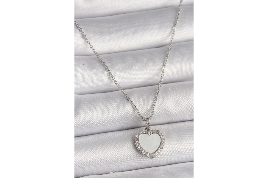 Shoecide 316l Çelik Gümüş Renk Zincir Zirkon Taşlı Beyaz Mineli Kalp Model Kadın Kolye