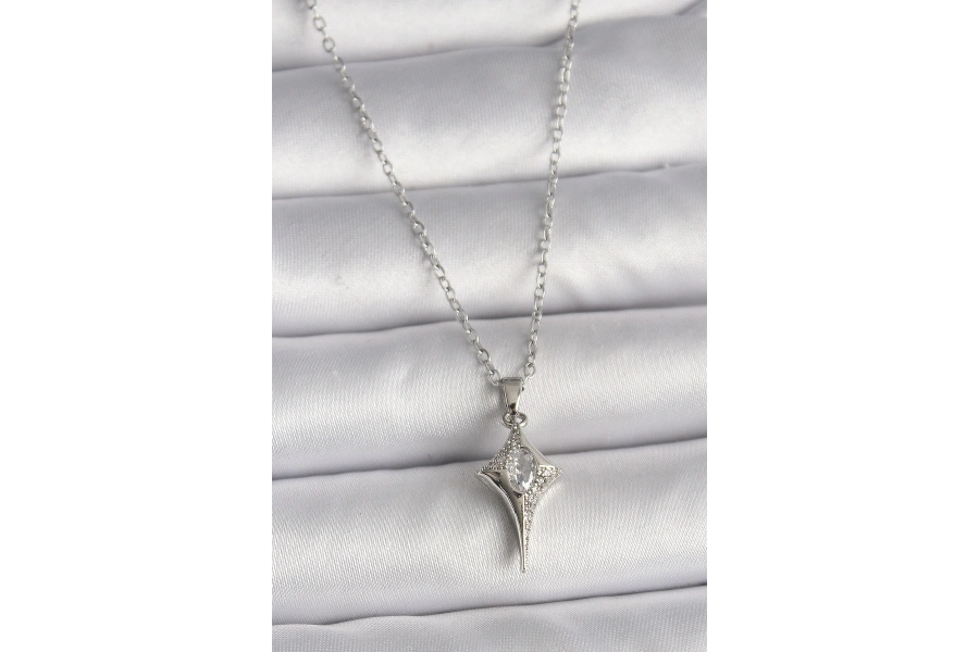 Shoecide 316l Çelik Gümüş Renk Zincir Zirkon Taşlı Kuzey Yıldızı Model Kadın Kolye