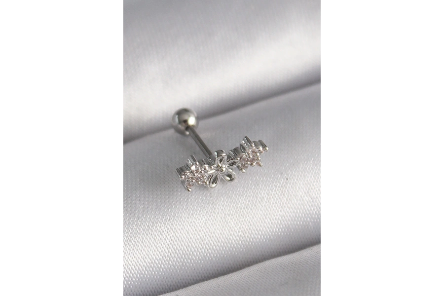 Shoecide 316l Çelik Gümüş Renk Zirkon Taşlı Çiçek Tragus Piercing