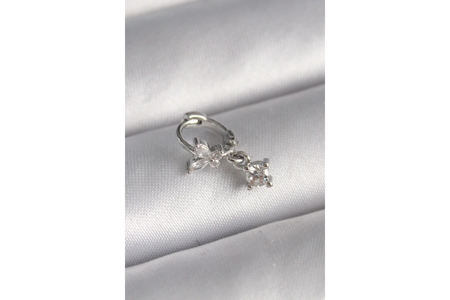 Shoecide 316l Çelik Gümüş Renk Zirkon Taşlı Kelebek Model Sallantı Detay Tragus Piercing