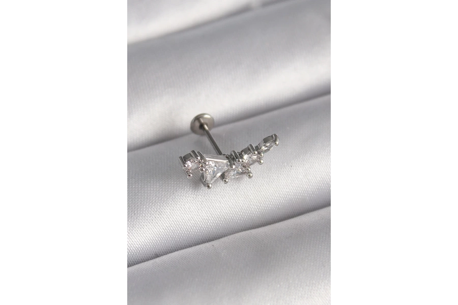 Shoecide 316l Çelik Gümüş Renk Zirkon Taşlı Tragus Piercing