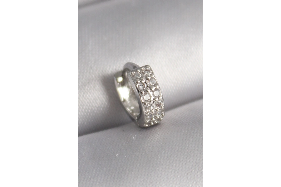 Shoecide 316l Çelik Gümüş Renk Zirkon Taşlı Tragus Piercing