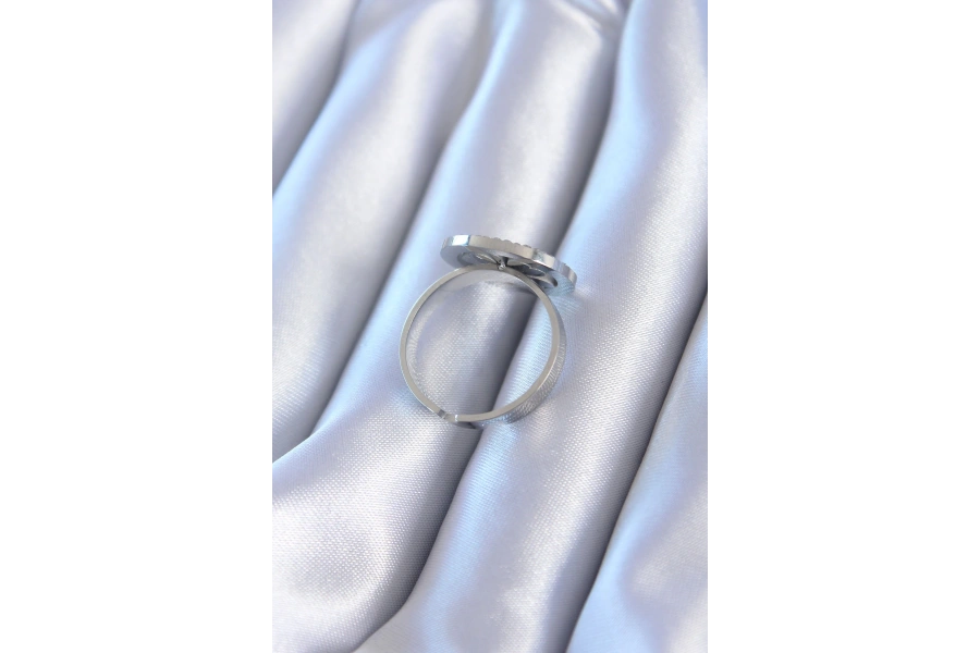 Shoecide 316l Çelik Gümüş Renk Zirkon Taşlı Yonca Model Kadın Yüzük