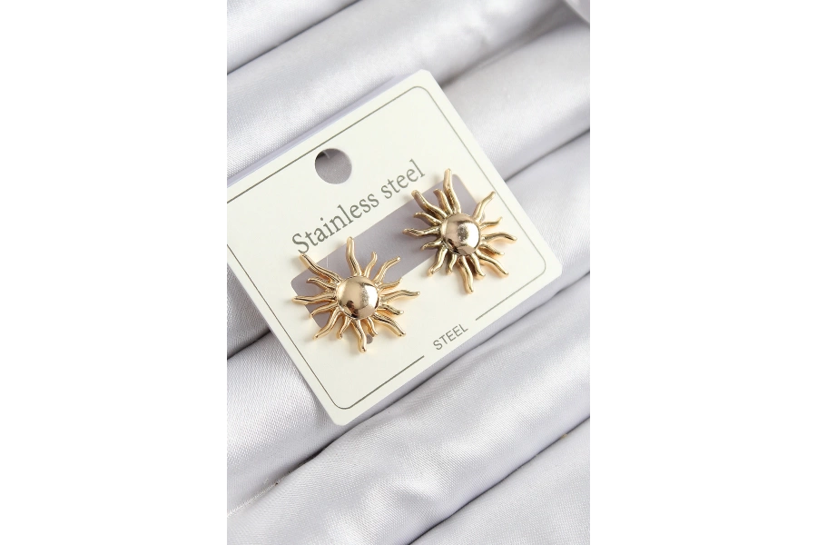 Shoecide 316l Çelik Güneş Model Gold Renk Kadın Küpe