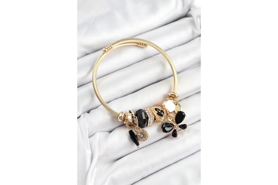 Shoecide 316l Çelik Siyah Zirkon Taşlı Kelebek Model Gold Renk Charm Bileklik