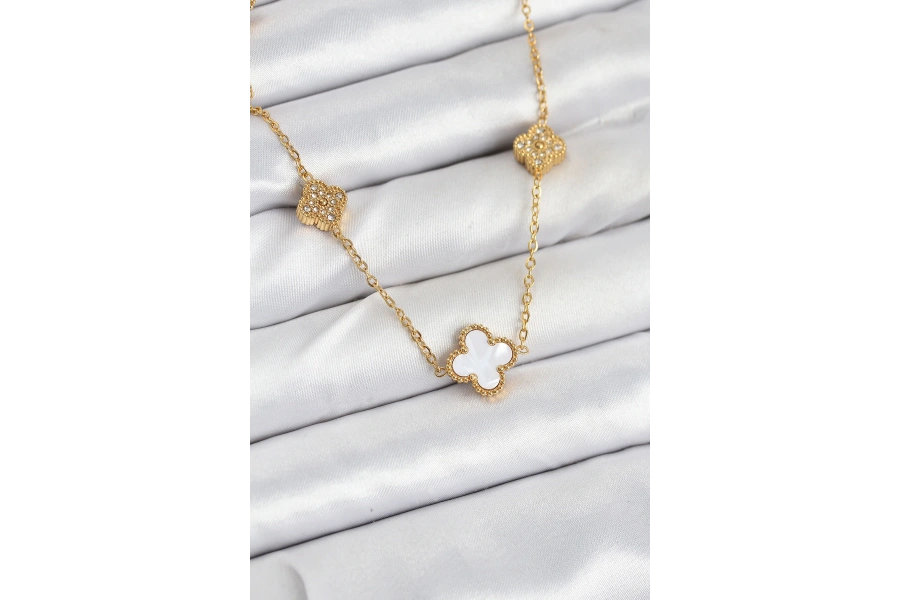 Shoecide 316l Çelik Zincir Gold Renk Beyaz Ve Zirkon Taşlı Yonca Kadın Kolye