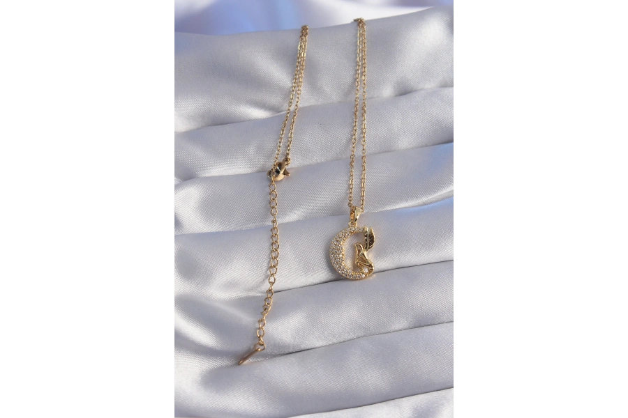 Shoecide 316l Çelik Zincir Gold Renk Kuş Figürlü Zirkon Taşlı Ay Tasarımlı Kolye