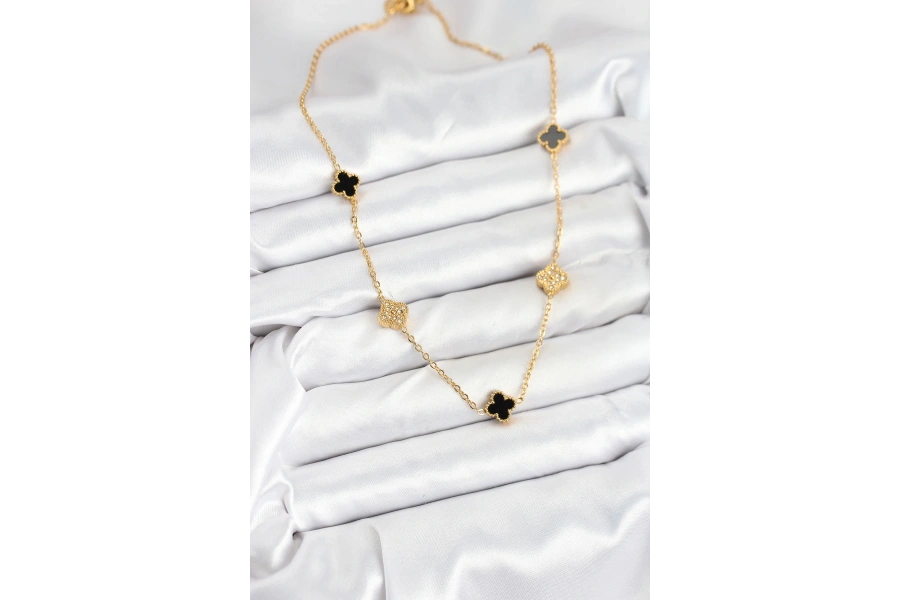 Shoecide 316l Çelik Zincir Gold Renk Siyah Ve Zirkon Taşlı Baby Boy Yonca Kadın Kolye