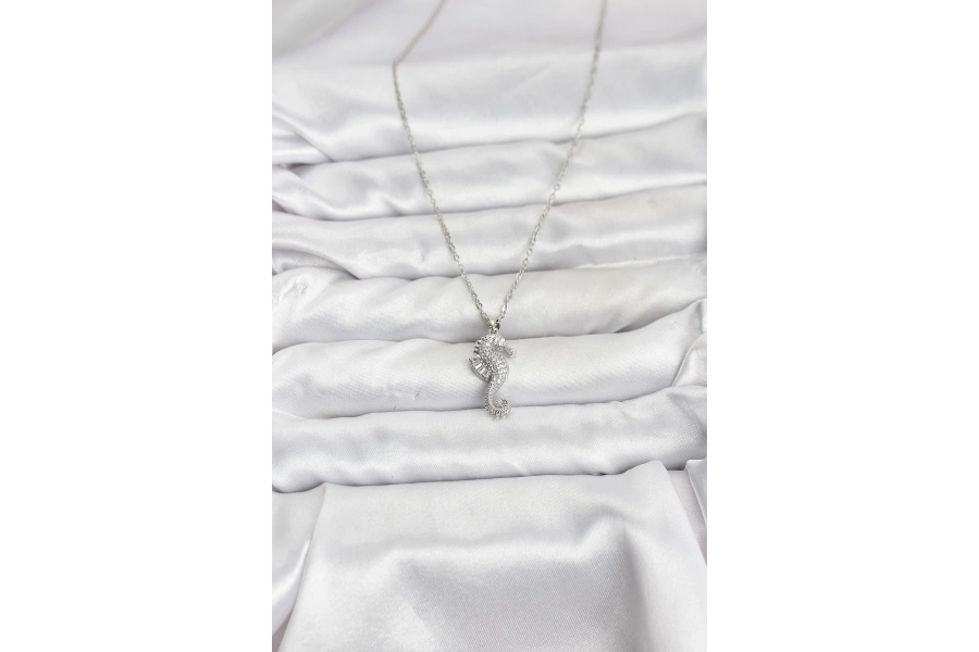 Shoecide 316l Çelik Zincir Gümüş Renk Deniz Atı Model Zirkon Taşlı Kadın Kolye