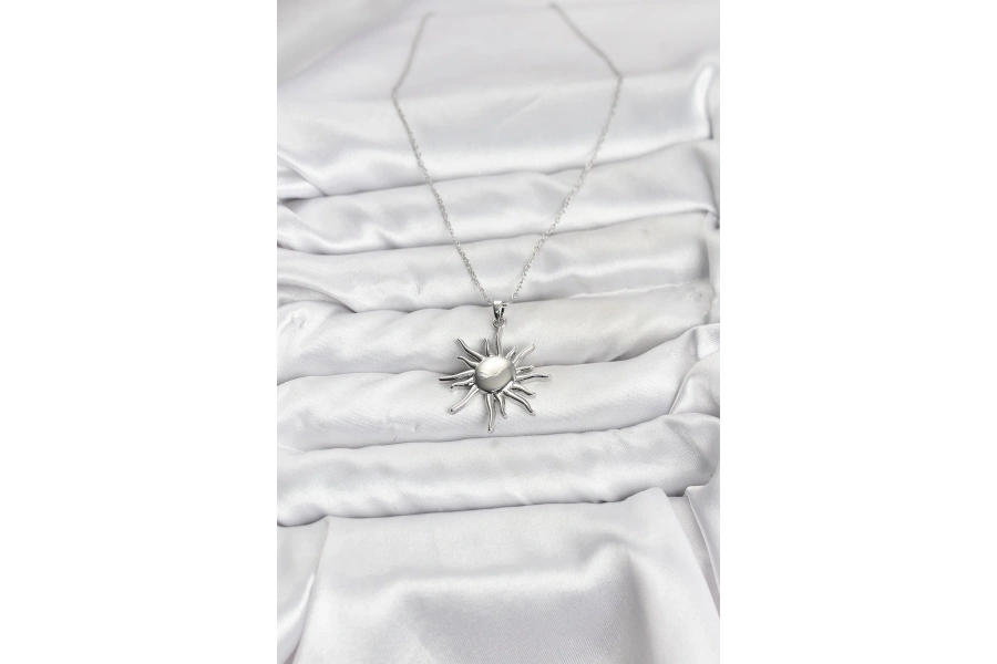 Shoecide 316l Çelik Zincir Gümüş Renk Güneş Model Kadın Kolye