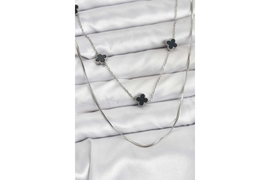 Shoecide 316l Çelik Zincir Gümüş Renk İtalyan Zincirli Siyah Yonca Model Kadın Kolye