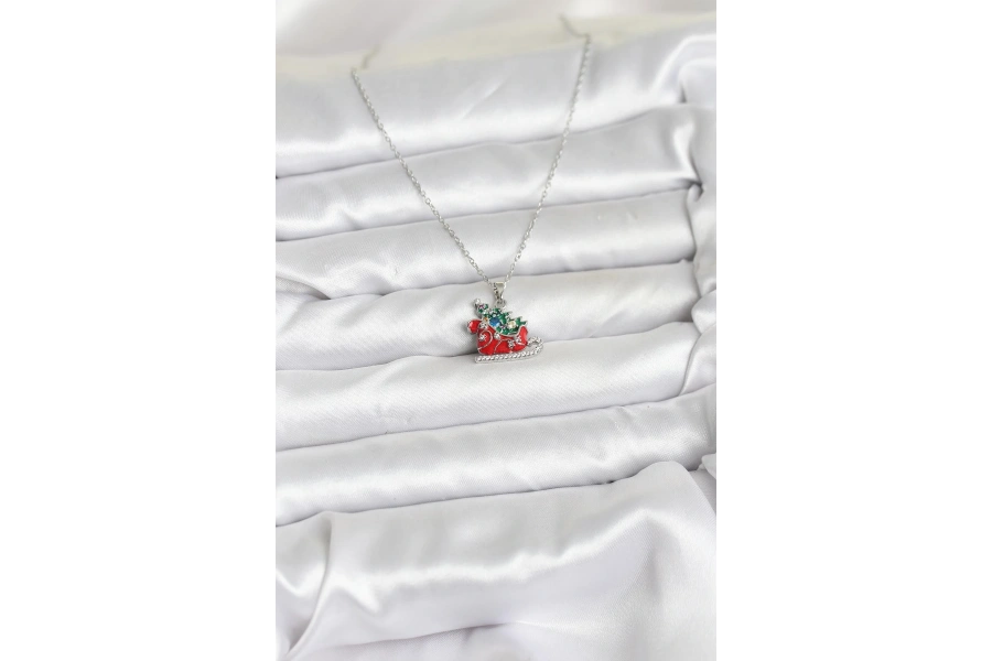 Shoecide 316l Çelik Zincir Gümüş Renk Kızak Ve Çam Ağacı Figürlü Yılbaşı Temalı Kadın Kolye