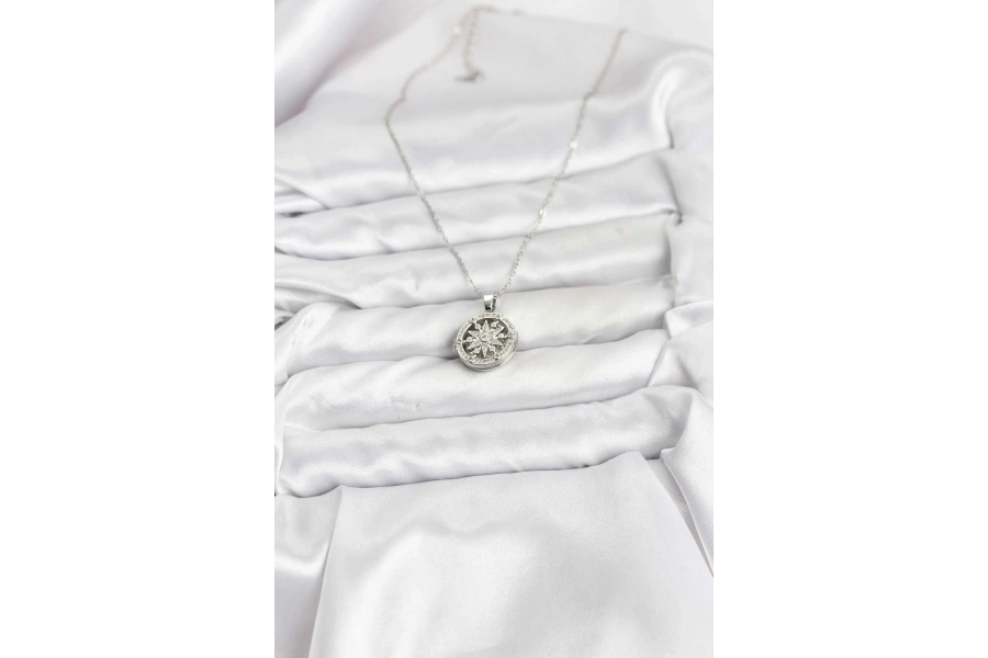 Shoecide 316l Çelik Zincir Gümüş Renk Kutup Yıldızı Kapaklı Model Kadın Kolye