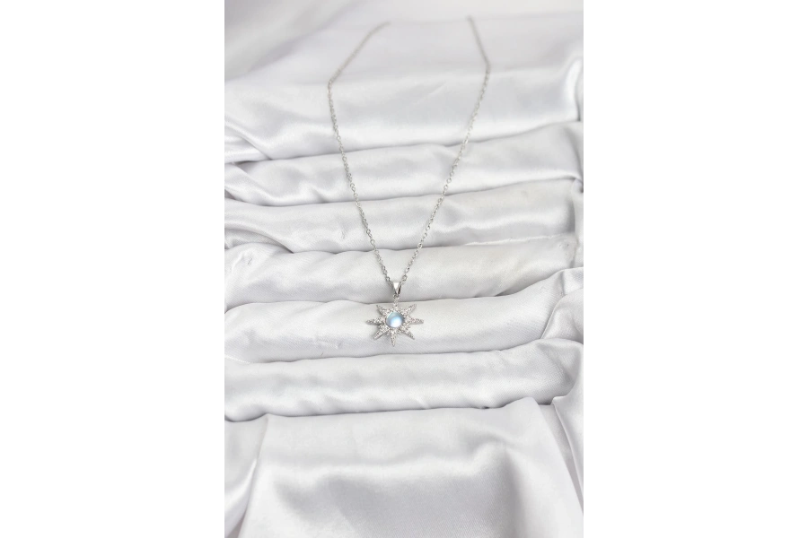 Shoecide 316l Çelik Zincir Gümüş Renk Kutup Yıldızı Model Zirkon Taşlı Kadın Kolye