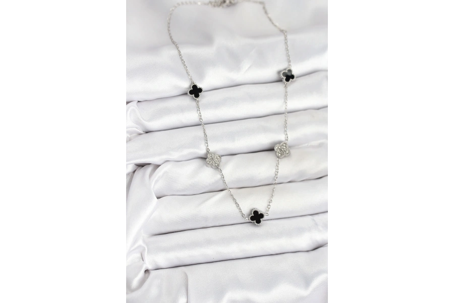 Shoecide 316l Çelik Zincir Gümüş Renk Siyah Ve Zirkon Taşlı Baby Boy Yonca Kadın Kolye