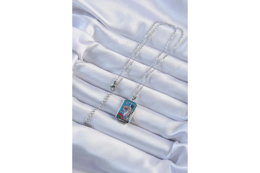 Shoecide 316l Çelik Zincir Gümüş Renk Taç Ve Kız Figürlü Renkli Mineli Tarot Kolye