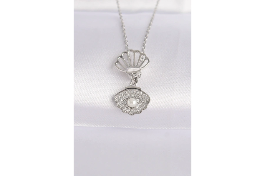 Shoecide 316l Çelik Zincir Gümüş Renk Zirkon Taşlı İnci Detay İstiridye Kolye